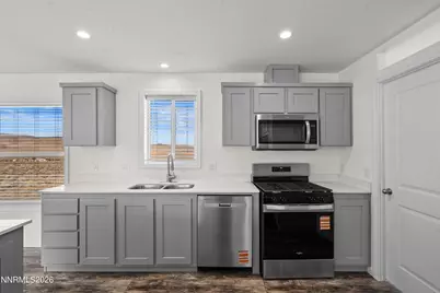 2770 W Fir Street, Silver Springs, NV 89429 - Photo 15