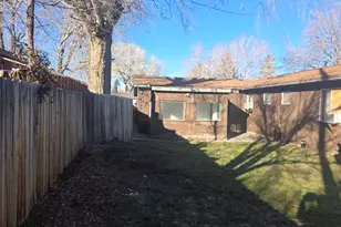 1005 W 4th St, Carson City, NV 89703 - Photo 27