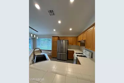 130 Summerset Drive, Verdi, NV 89439 - Photo 5