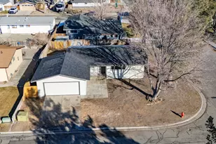 308 Shawna Way, Yerington, NV 89447 - Photo 3