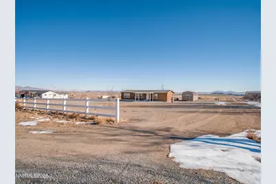 50 Locust Drive, Yerington, NV 89447 - Photo 5