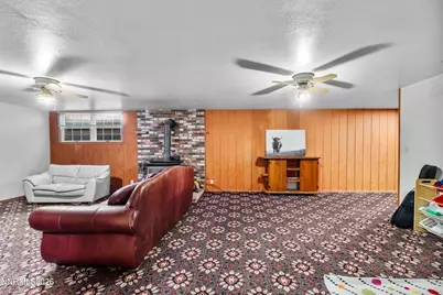 250 W National Avenue, Winnemucca, NV 89445 - Photo 45