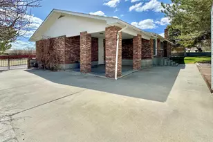 250 W National Ave, Winnemucca, NV 89445 - Photo 41