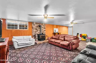 250 W National Ave, Winnemucca, NV 89445 - Photo 47