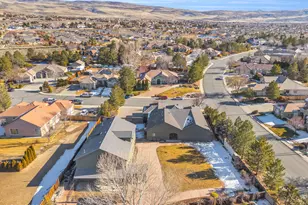 8051 Caceres Ct, Sparks, NV 89436 - Photo 9