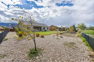 357 Bayhill Cir, Dayton, NV 89403 - Photo 29