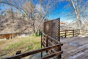 3325 Susileen Dr, Reno, NV 89509 - Photo 7