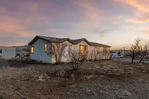 208 Julie Way, Dayton, NV 89403 - Photo 5