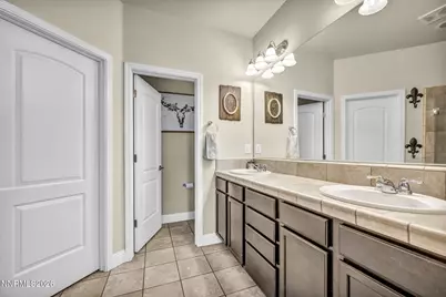 7058 Cinder Village Drive, Sparks, NV 89436 - Photo 17