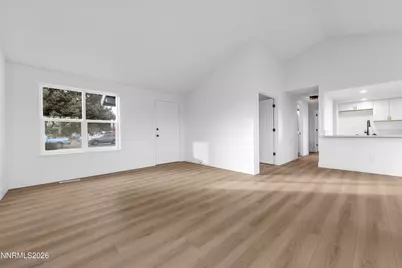 6810 Sunkist Drive, Sparks, NV 89436 - Photo 9