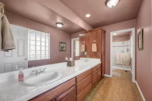 3850 Piccadilly Dr, Reno, NV 89509 - Photo 37