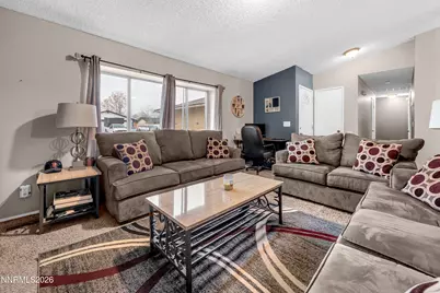 1012 Alta Vista Drive, Sparks, NV 89434 - Photo 5