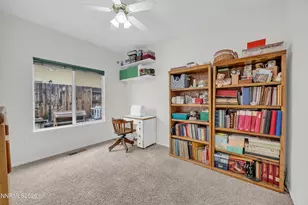 3290 Creekside Ln, Sparks, NV 89431 - Photo 29