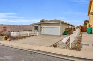 3290 Creekside Ln, Sparks, NV 89431 - Photo 17
