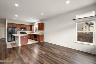 986 Floral Ridge Way, Sparks, NV 89436 - Photo 15
