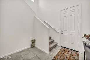 10928 Bloomsburg Ct, Reno, NV 89506 - Photo 19