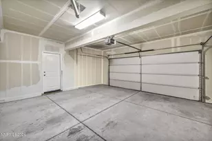 10928 Bloomsburg Ct, Reno, NV 89506 - Photo 41