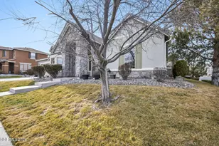 519 N Sand Crane Cir, Sparks, NV 89436 - Photo 5