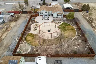 1329 Dennis St, Minden, NV 89423 - Photo 37