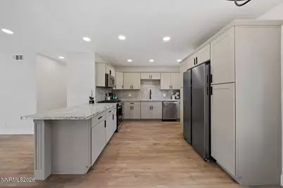 1110 Dodson Way, Sparks, NV 89431 - Photo 7