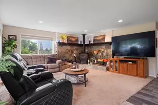 1238 Centerville Ln, Gardnerville, NV 89460 - Photo 17