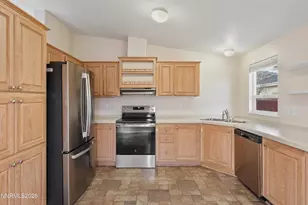 5277 Mt Dana Dr, Reno, NV 89506 - Photo 7