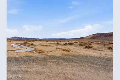 9035 Via Segundo, Silver Springs, NV 89429 - Photo 7