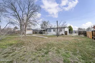 5556 Mark Cir, Sun Valley, NV 89433 - Photo 15