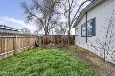 5556 Mark Circle, Sun Valley, NV 89433 - Photo 7