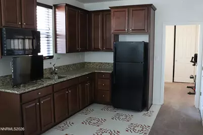 10843 Pebble Hill Drive, Reno, NV 89521 - Photo 11