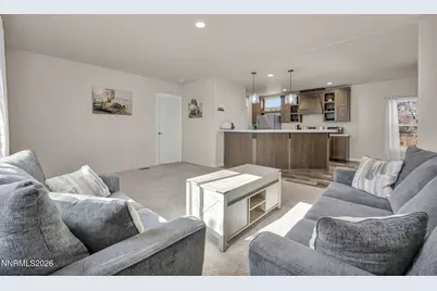 1495 Lake Avenue, Silver Springs, NV 89429 - Photo 7