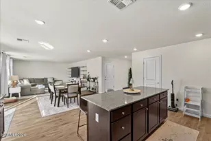 8921 Quail Fls Dr, Reno, NV 89506 - Photo 9