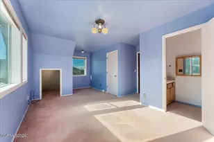 21381 Crestview Rd, Reno, NV 89521 - Photo 23