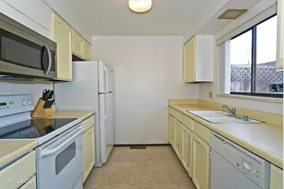 718 Travis Drive #APT C, Carson City, NV 89701 - Photo 11