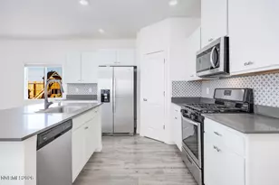 343 Crystal Ct, Fallon, NV 89406 - Photo 7