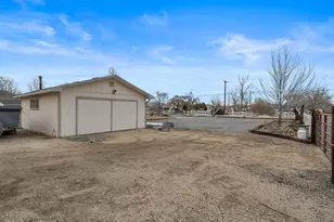 1125 Truckee Ln, Fernley, NV 89408 - Photo 25