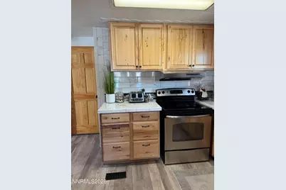 729 S Central Street, Tonopah, NV 89049 - Photo 11