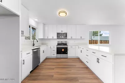 2285 King Edward Drive, Reno, NV 89503 - Photo 11