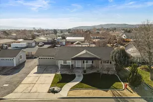 390 Ember Dr, Sparks, NV 89436 - Photo 29