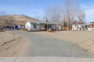 4 Mobil Ct, Yerington, NV 89447 - Photo 1