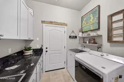 7290 Island Queen Drive, Sparks, NV 89436 - Photo 25