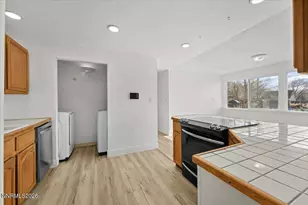 3653 Peregrine Cir, Reno, NV 89508 - Photo 15