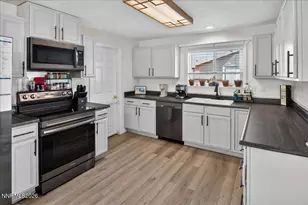 1777 Howard Ct, Sparks, NV 89434 - Photo 9