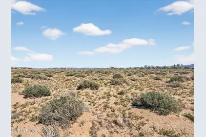 1340 W Badger Street, Silver Springs, NV 89429 - Photo 9