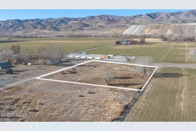 14 Ashley Drive, Yerington, NV 89447 - Photo 3