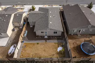 7709 Sandy Vly Dr, Reno, NV 89506 - Photo 7