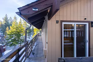 251 Orion Ln, Stateline, NV 89449 - Photo 3