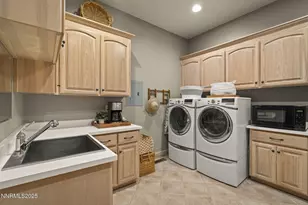 1690 Green Ash Rd, Reno, NV 89511 - Photo 37