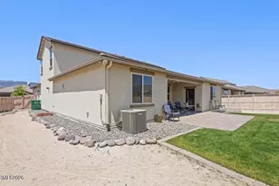10460 Mott Dr, Reno, NV 89521 - Photo 31