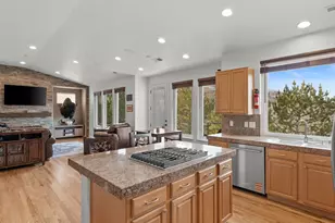 4943 Foxcreek Trail, Reno, NV 89519 - Photo 5